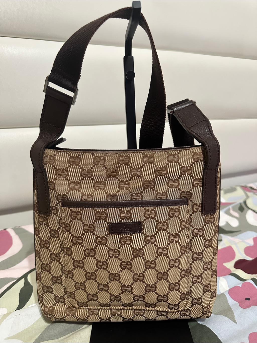 Gucci Gg Canvas Crossbody Bag With Adjustable Strap Unisex